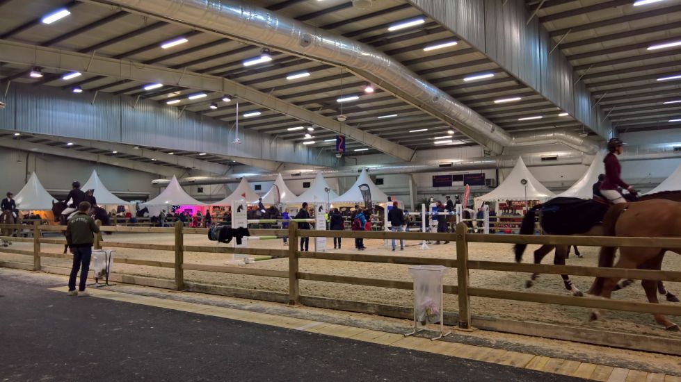 Location de tente pour concours hippique à Rouen